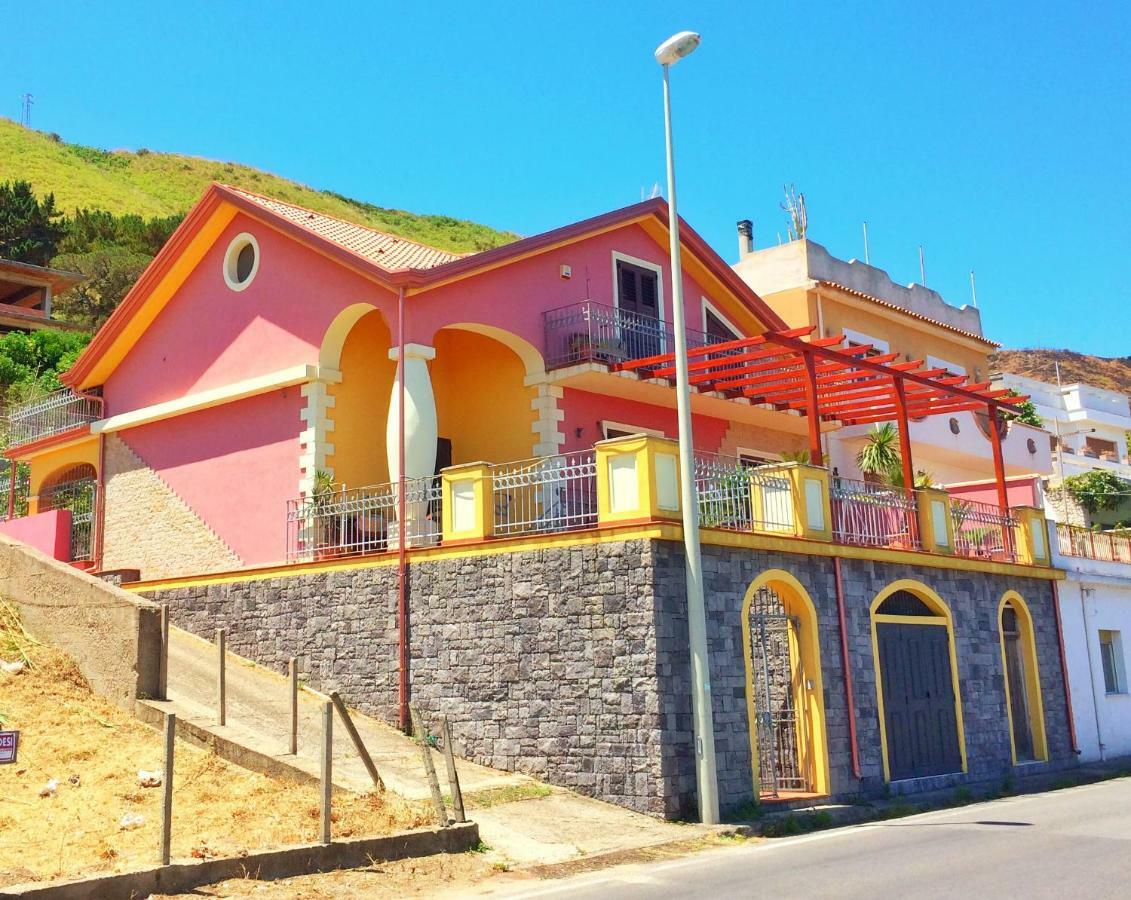 Tyrrhenian Sea Apartment Torre di Faro Kültér fotó